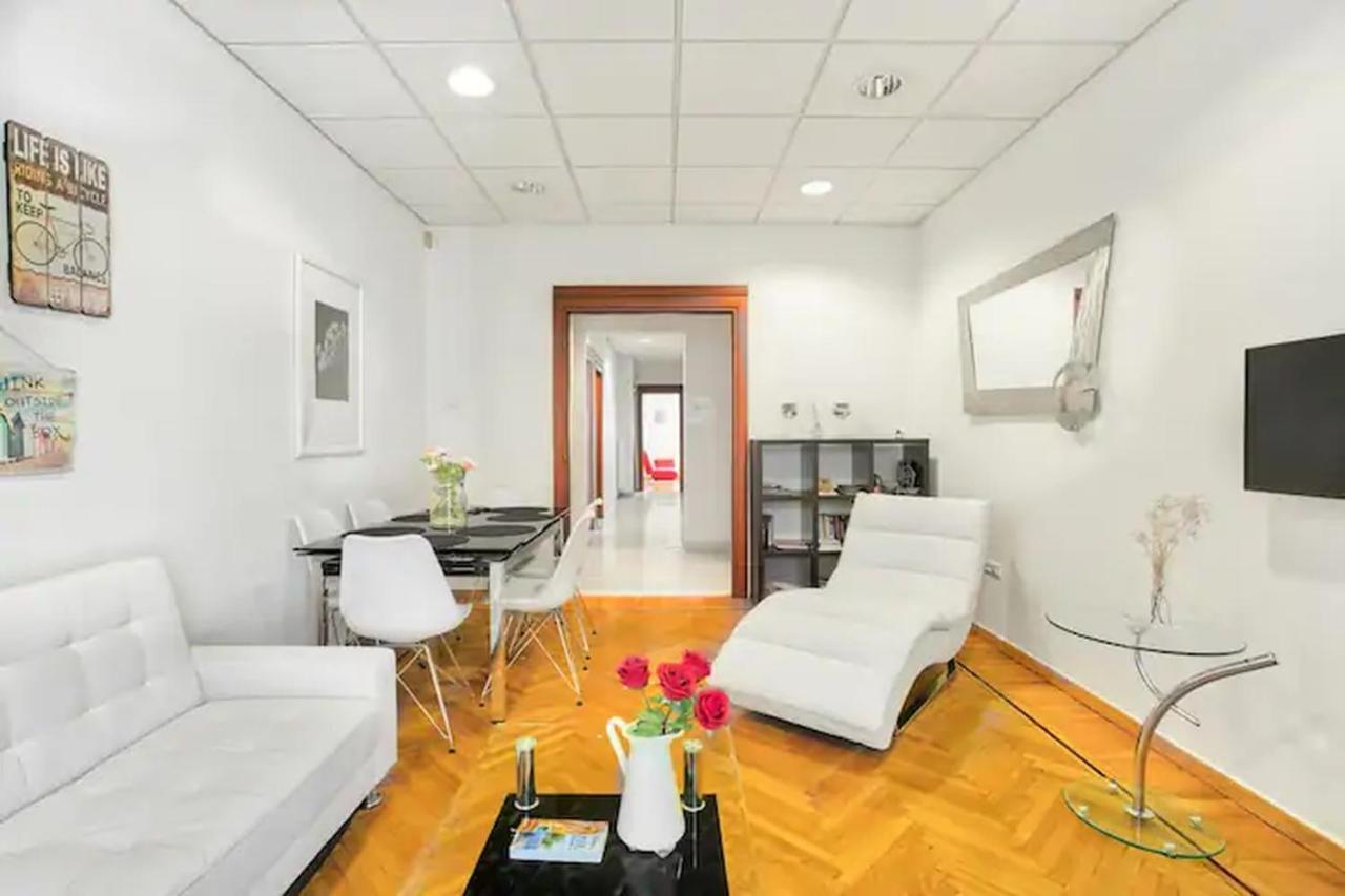 Appartement 4Bdr Amazing Spacious Full Apt In Plaka à Athènes Extérieur photo