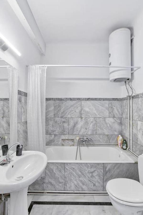 Appartement 4Bdr Amazing Spacious Full Apt In Plaka à Athènes Extérieur photo